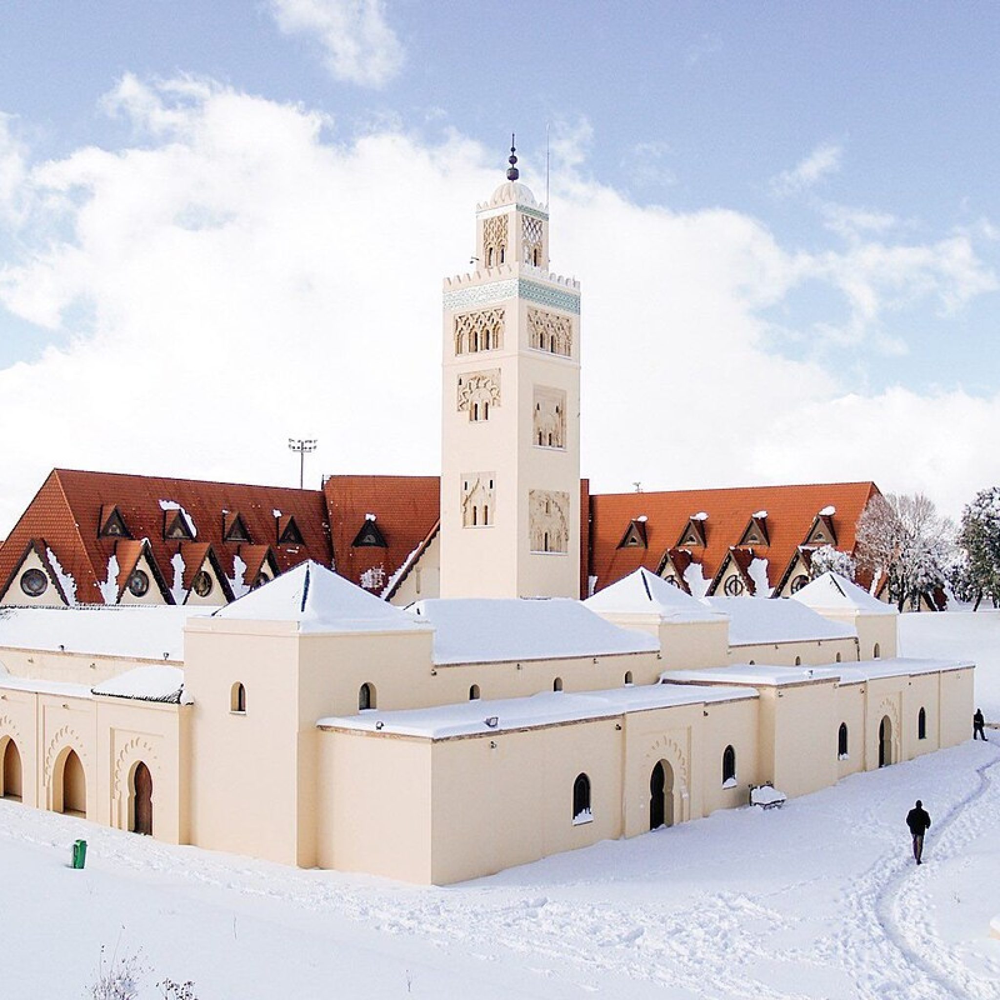 Ifrane : Découvrez la Perle du Maroc en 7 Raisons Incontournables ...