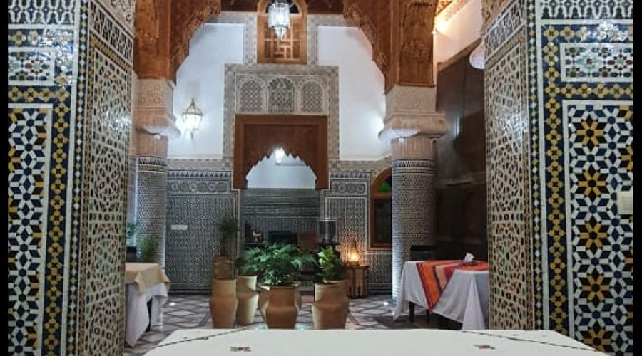 Dar Hatim Restaurant in Fes